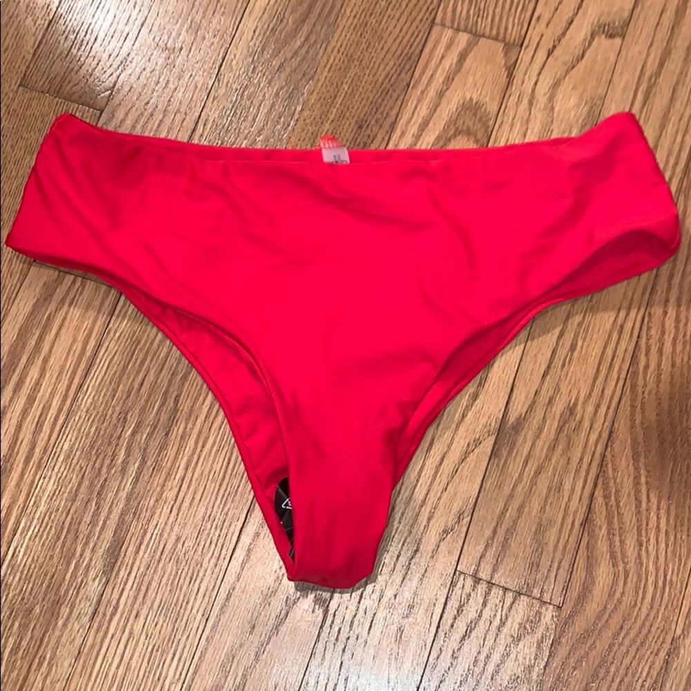 High wasted cheeky bikini bottoms